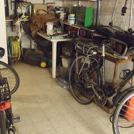 Guestrooms Bij Het Station Drongen Gante
